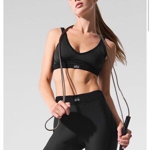 ALO Yoga Black Sports Bra and Leggings Set